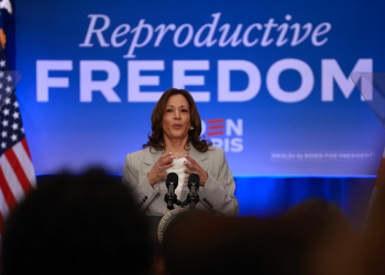 US Vice President Kamala Harris, who has led a nationwide tour on reproductive rights,  speaks in Jacksonville, Florida about the southern state's new six-week abortion ban  / ©AFP