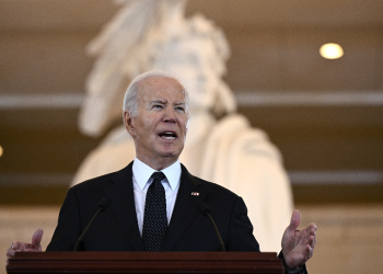 US President Joe Biden speaks at the annual Days of Remembrance ceremony for Holocaust survivors at the US Capitol in Washington, DC, on May 7, 2024. / ©AFP